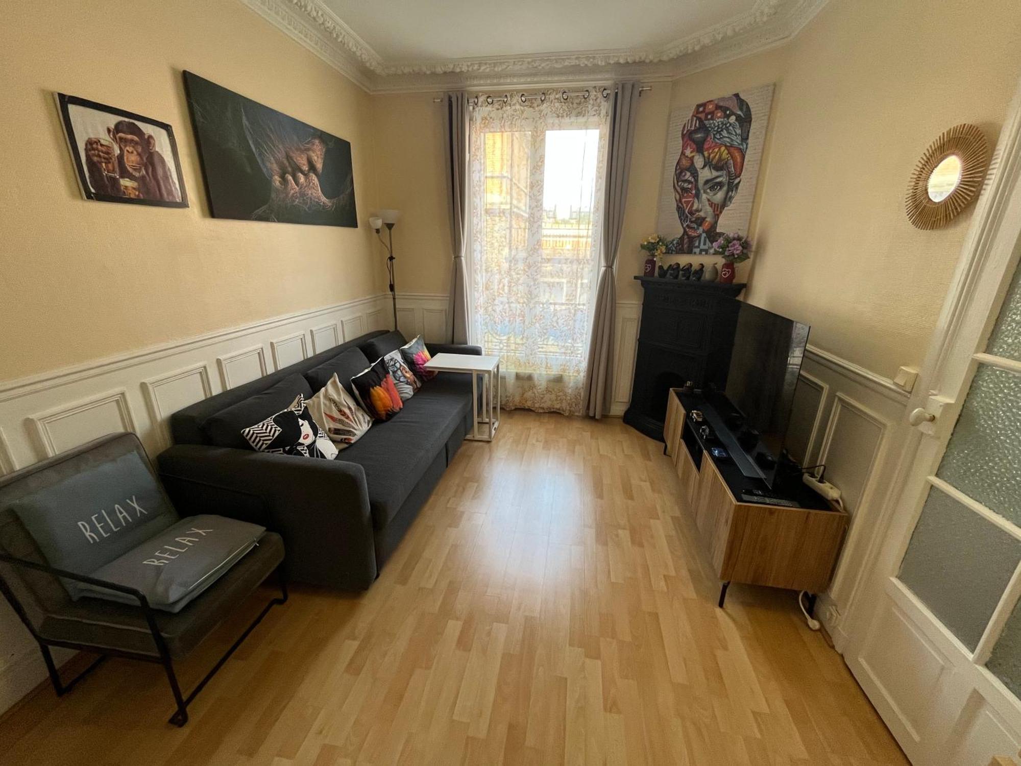 2 Full In * Paris
